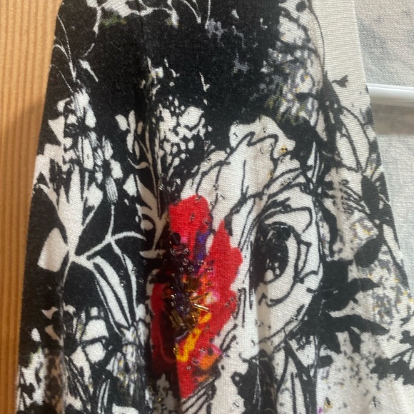 Cache Cream Knit Top - Picture 5 of 8